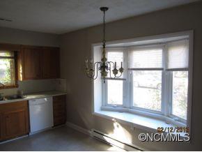 817 Hebron Road Hendersonville, NC 28739 - Photo 11 of 22 Gallery Image 11