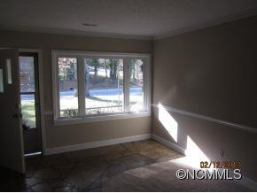 817 Hebron Road Hendersonville, NC 28739 - Photo 10 of 22 Gallery Image 10