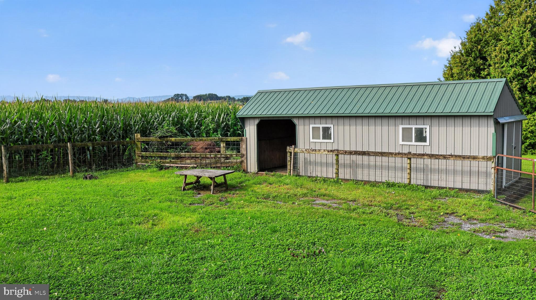 325 Cambridge Road Narvon, PA 17555 - Photo 39 of 62 Gallery Image 39