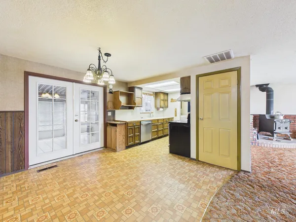 $725,000 | 9845 N Highway, Horseshoe Bend, ID 83629