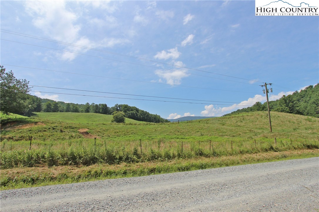 Phillips Branch Road Vilas, NC 28692 - Photo 11 of 17 Gallery Image 11