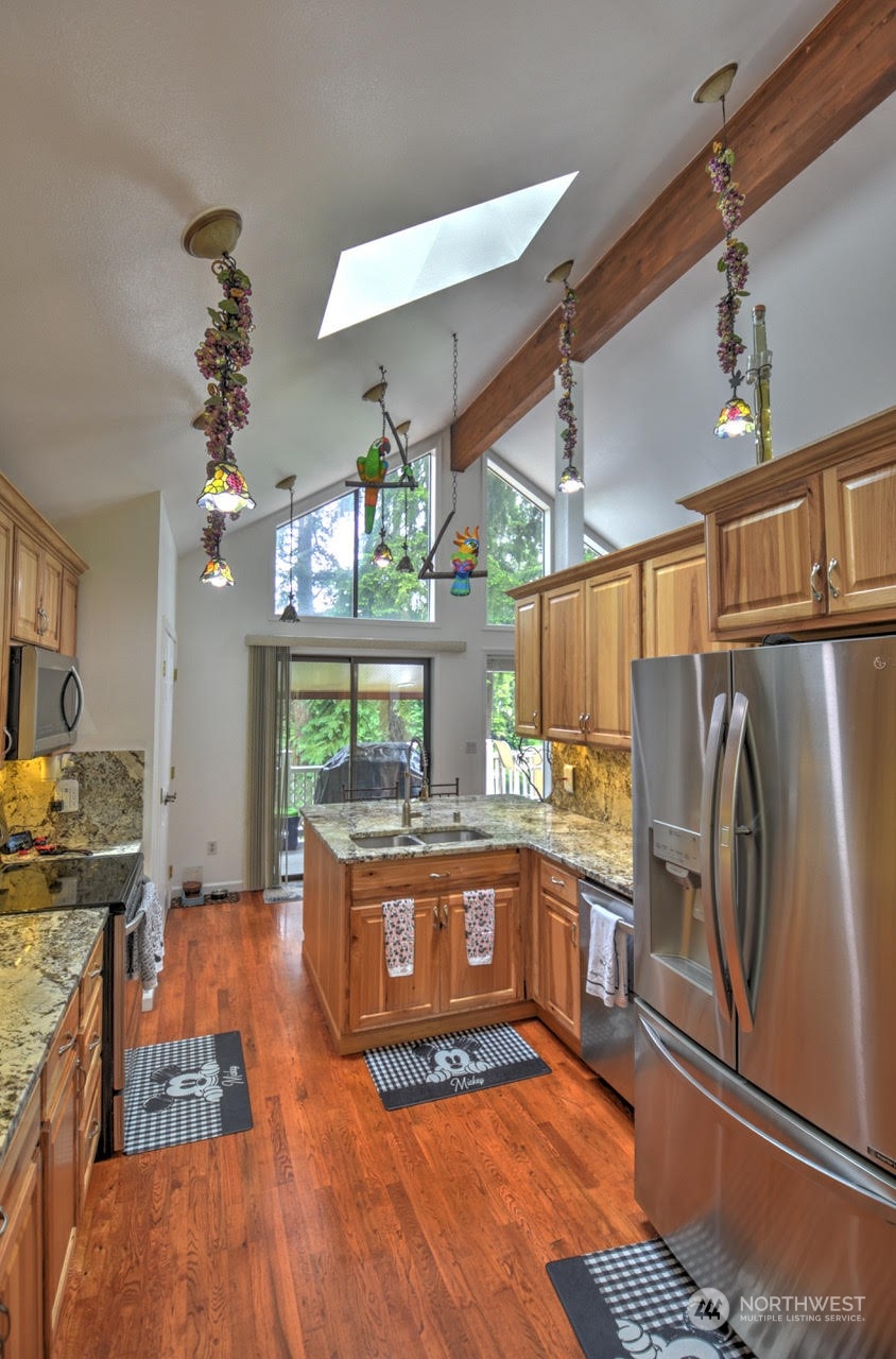 10335 Mullen Road Southeast Olympia, WA 98513 - Photo 11 of 35 Gallery Image 11