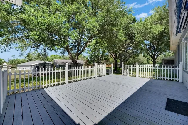 $824,900 | 1806 Chickasaw Trail, Valrico, FL 33596