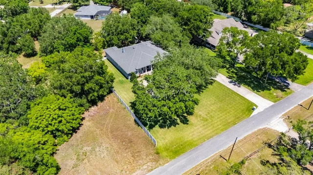 $824,900 | 1806 Chickasaw Trail, Valrico, FL 33596