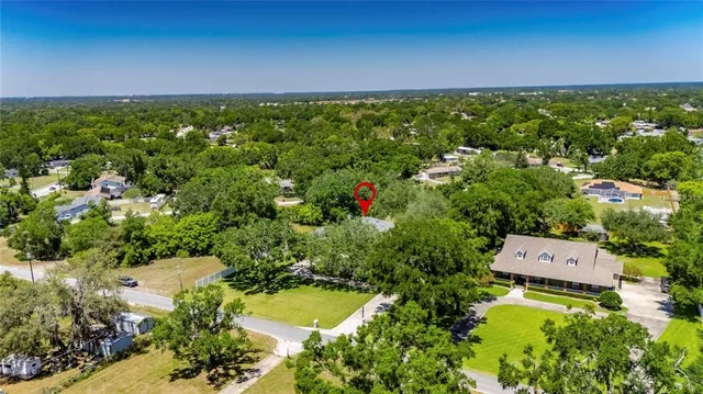 $824,900 | 1806 Chickasaw Trail, Valrico, FL 33596