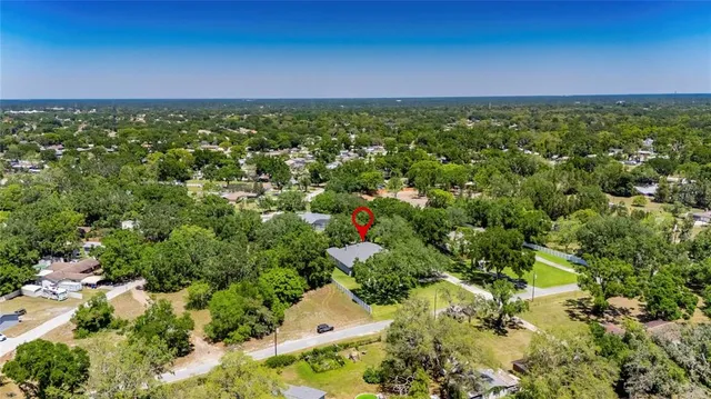 $824,900 | 1806 Chickasaw Trail, Valrico, FL 33596