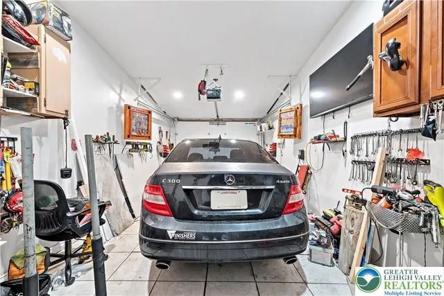 $240,000 | 640 North Lumber Street, Allentown, PA 18102