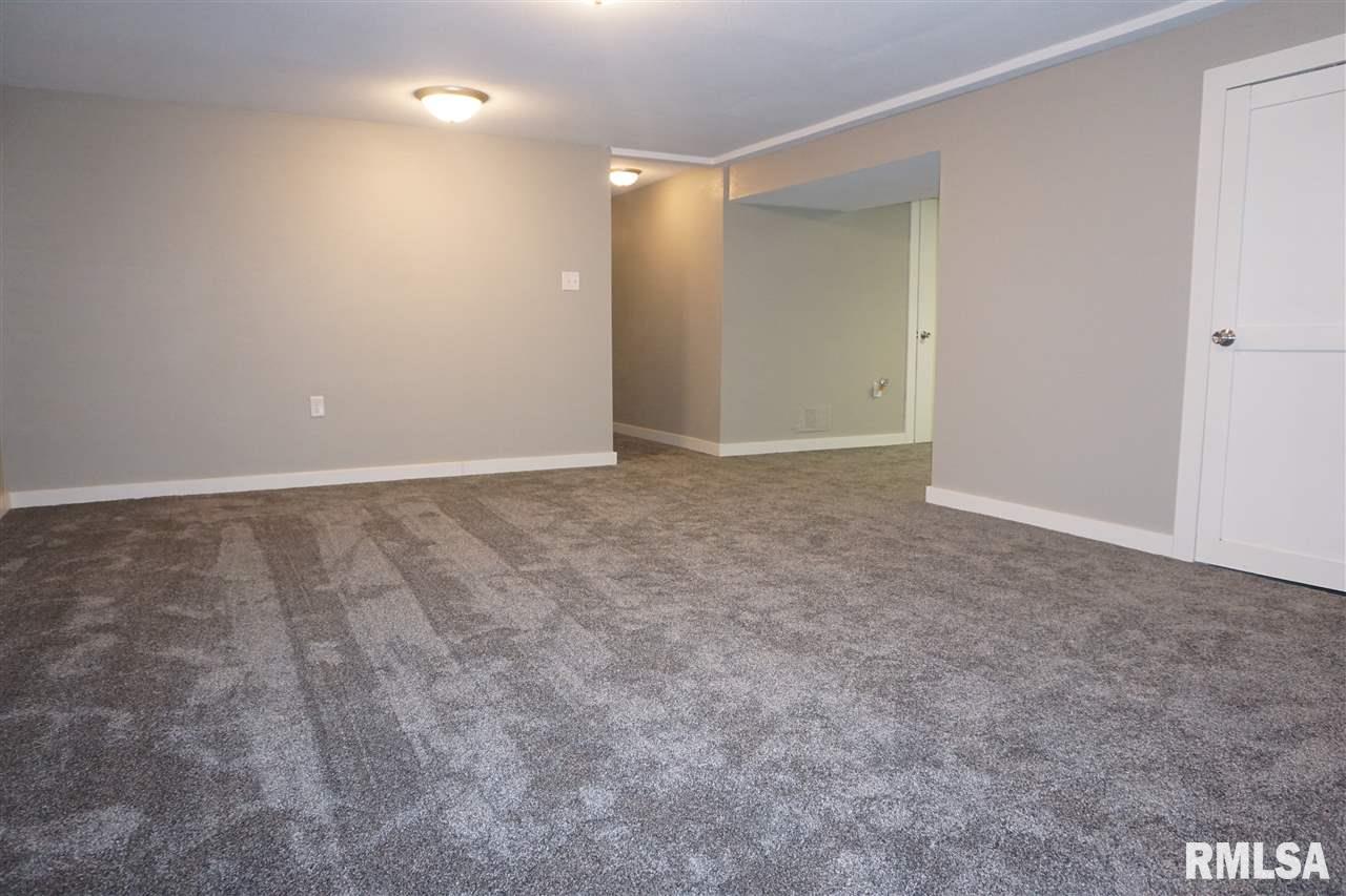 722 Joliet Road Marquette Heights, IL 61554 - Photo 19 of 24 Gallery Image 19