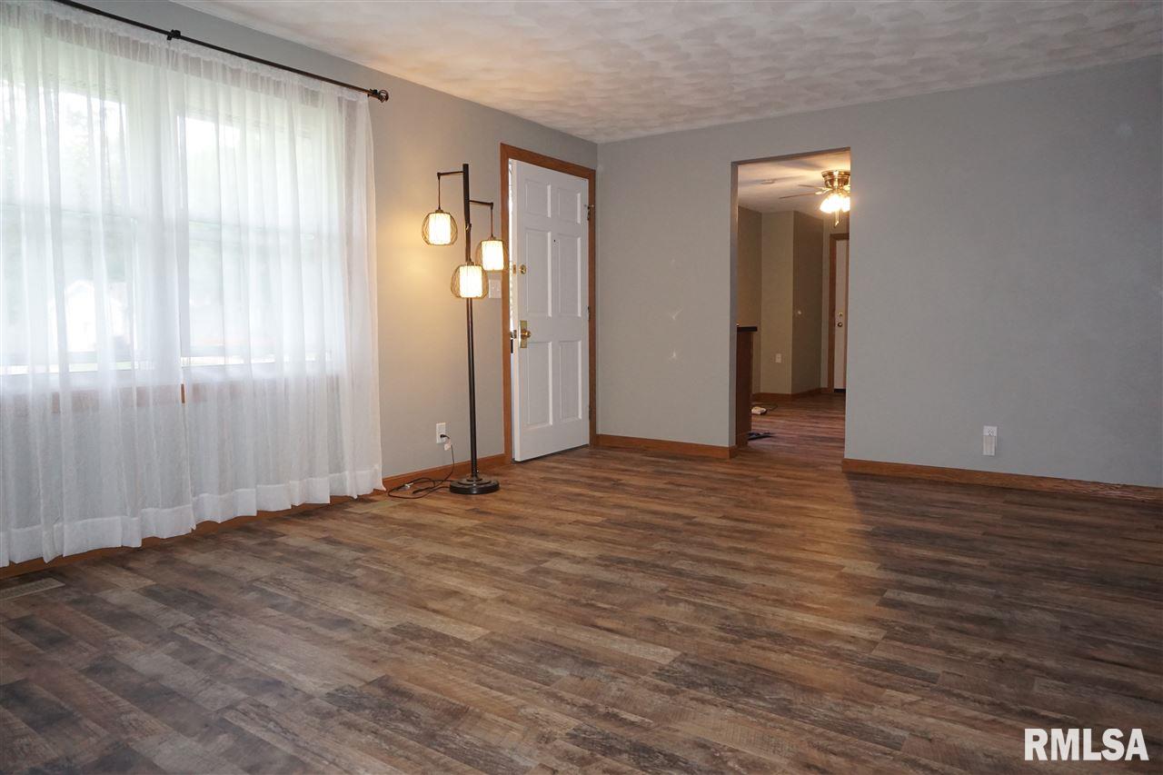 722 Joliet Road Marquette Heights, IL 61554 - Photo 6 of 24 Gallery Image 6
