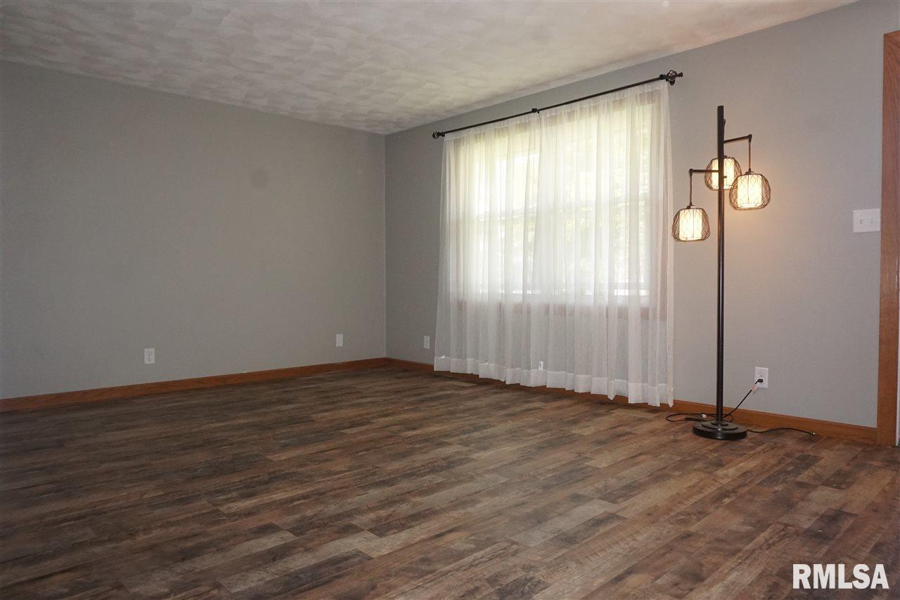 722 Joliet Road Marquette Heights, IL 61554 - Photo 7 of 24 Gallery Image 7