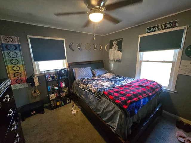 $269,000 | 15035 Harding Avenue, Midlothian, IL 60445