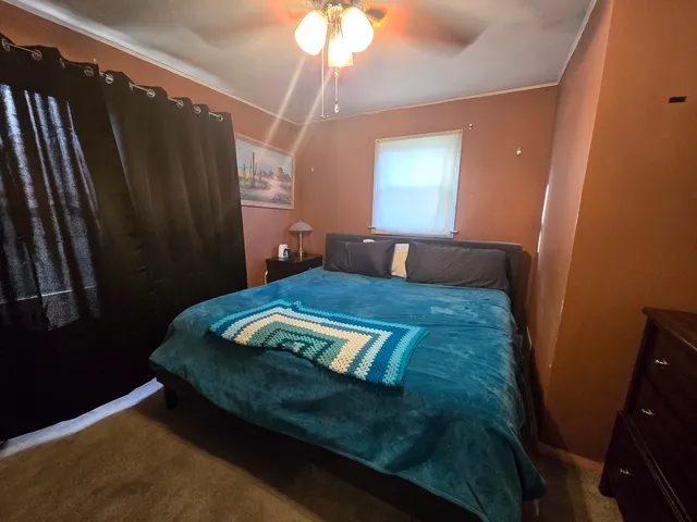 $269,000 | 15035 Harding Avenue, Midlothian, IL 60445