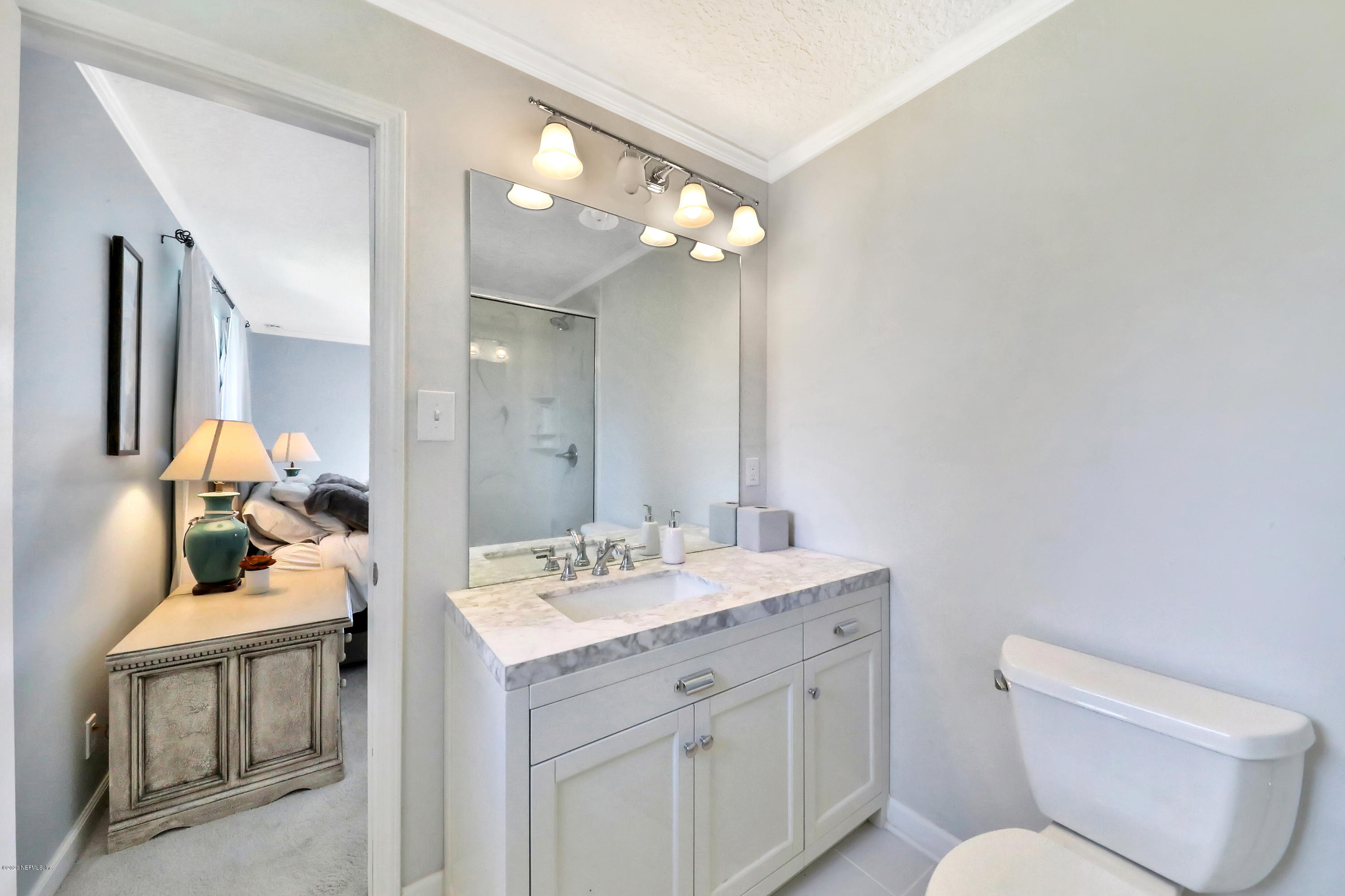 9449 Wexford Road Jacksonville, FL 32257 - Photo 25 of 46 Master Bath