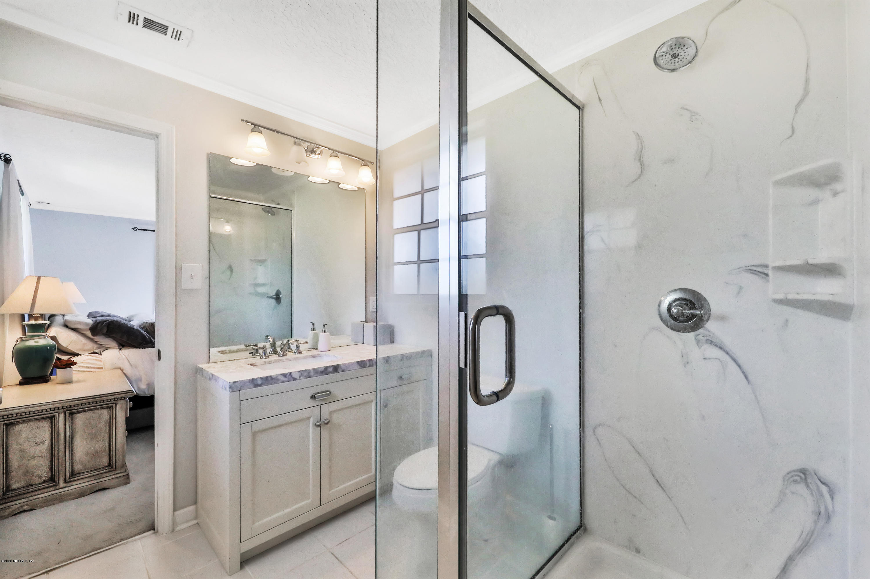 9449 Wexford Road Jacksonville, FL 32257 - Photo 26 of 46 Master Bath