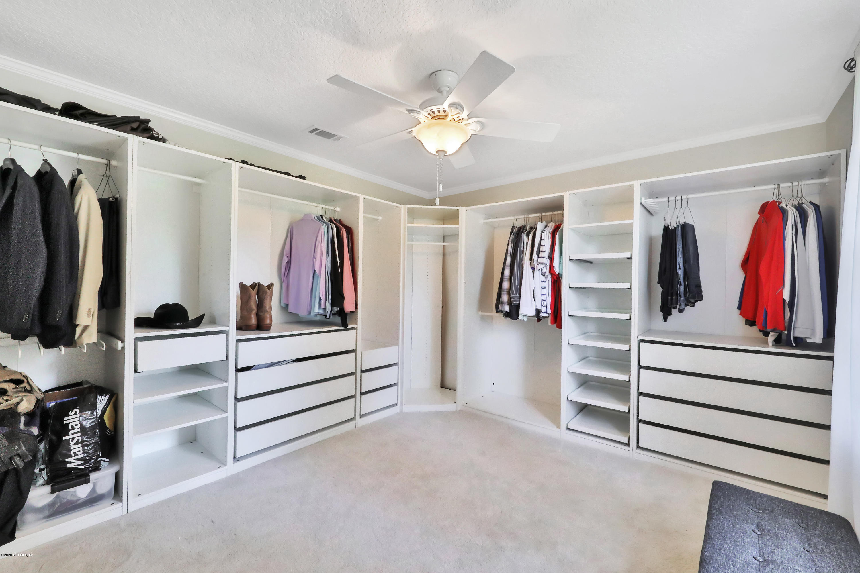 9449 Wexford Road Jacksonville, FL 32257 - Photo 27 of 46 Master Closet