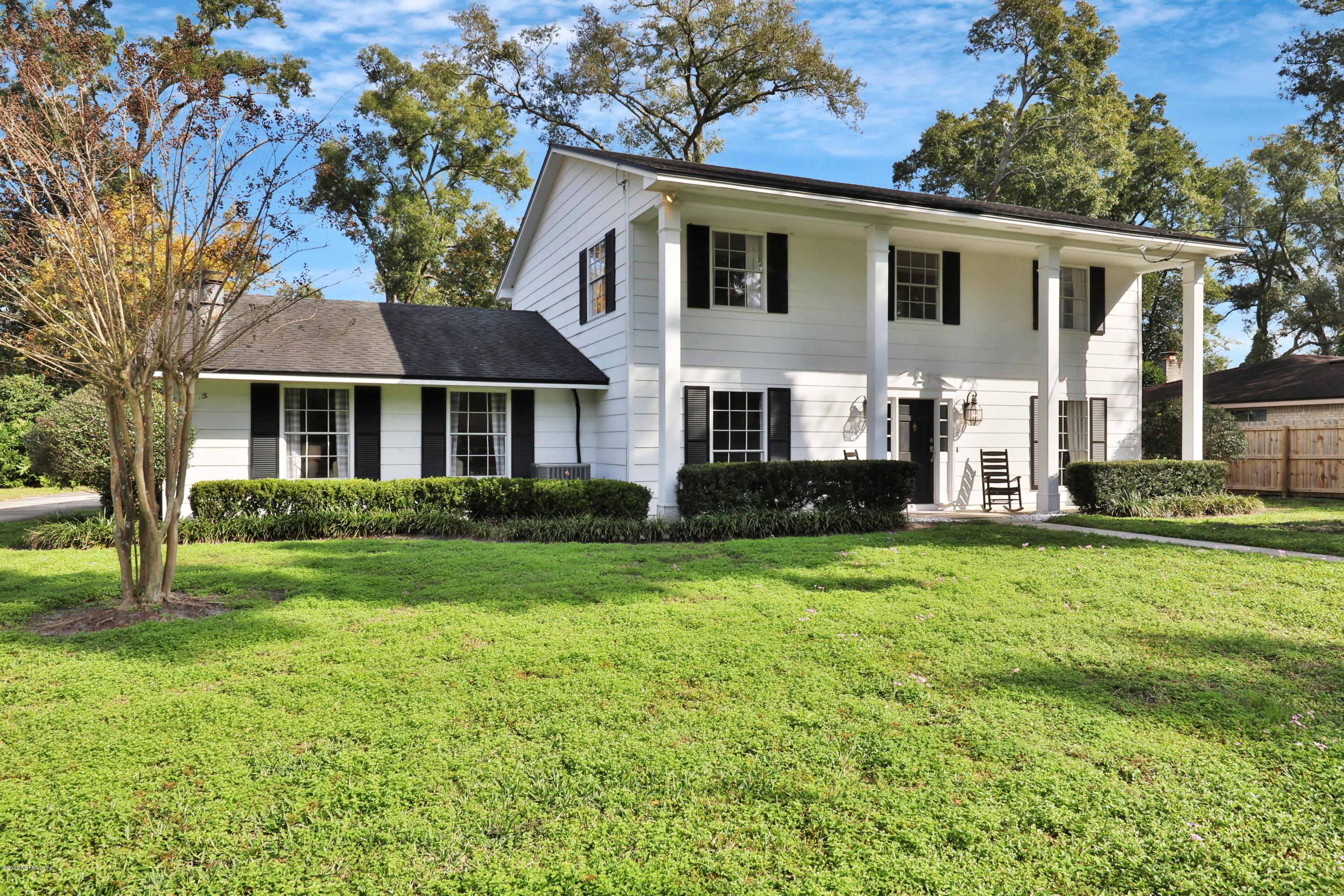 9449 Wexford Road Jacksonville, FL 32257 - Photo 3 of 46 1R4A8565