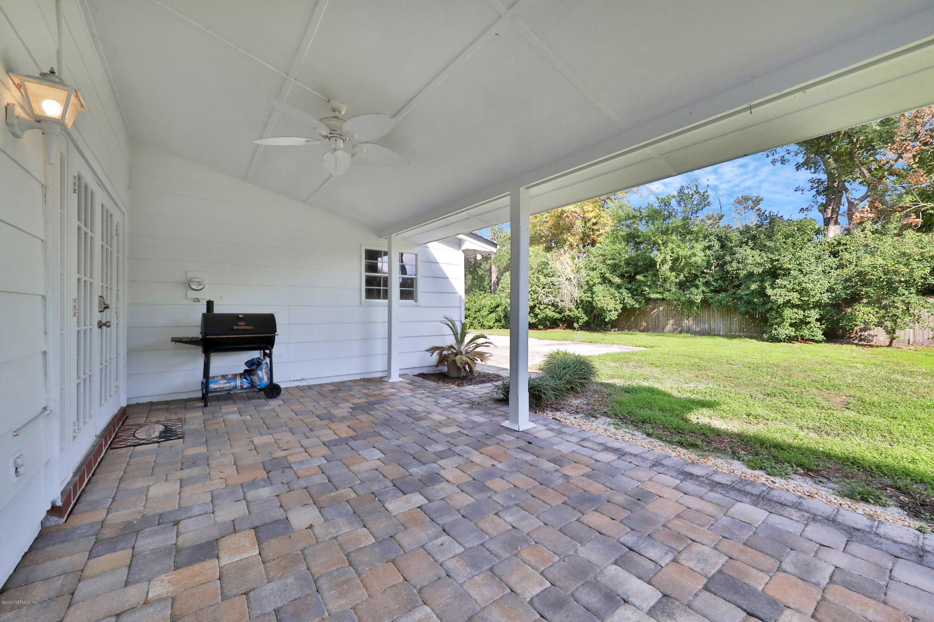 9449 Wexford Road Jacksonville, FL 32257 - Photo 32 of 46 Lanai