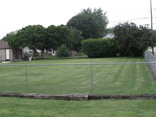 404 West Minnesota Street Spring Valley, IL 61362 - Photo 18 of 19 a view of a golf course