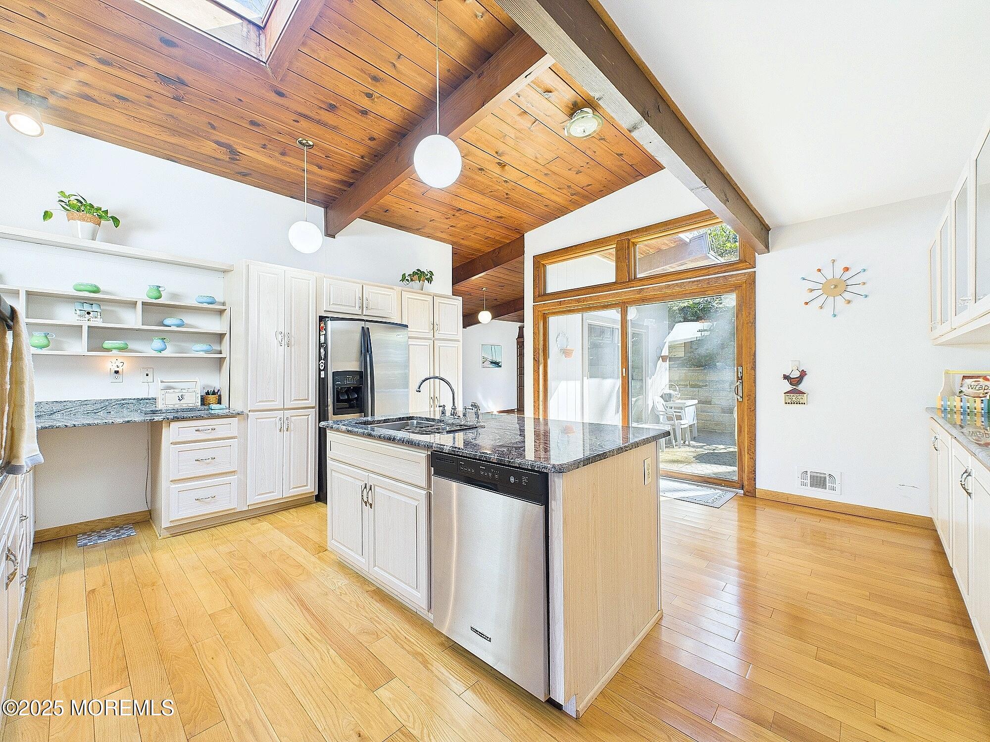 16 Belvidere Road Atlantic Highlands, NJ 07716 - Photo 11 of 51 Kitchen