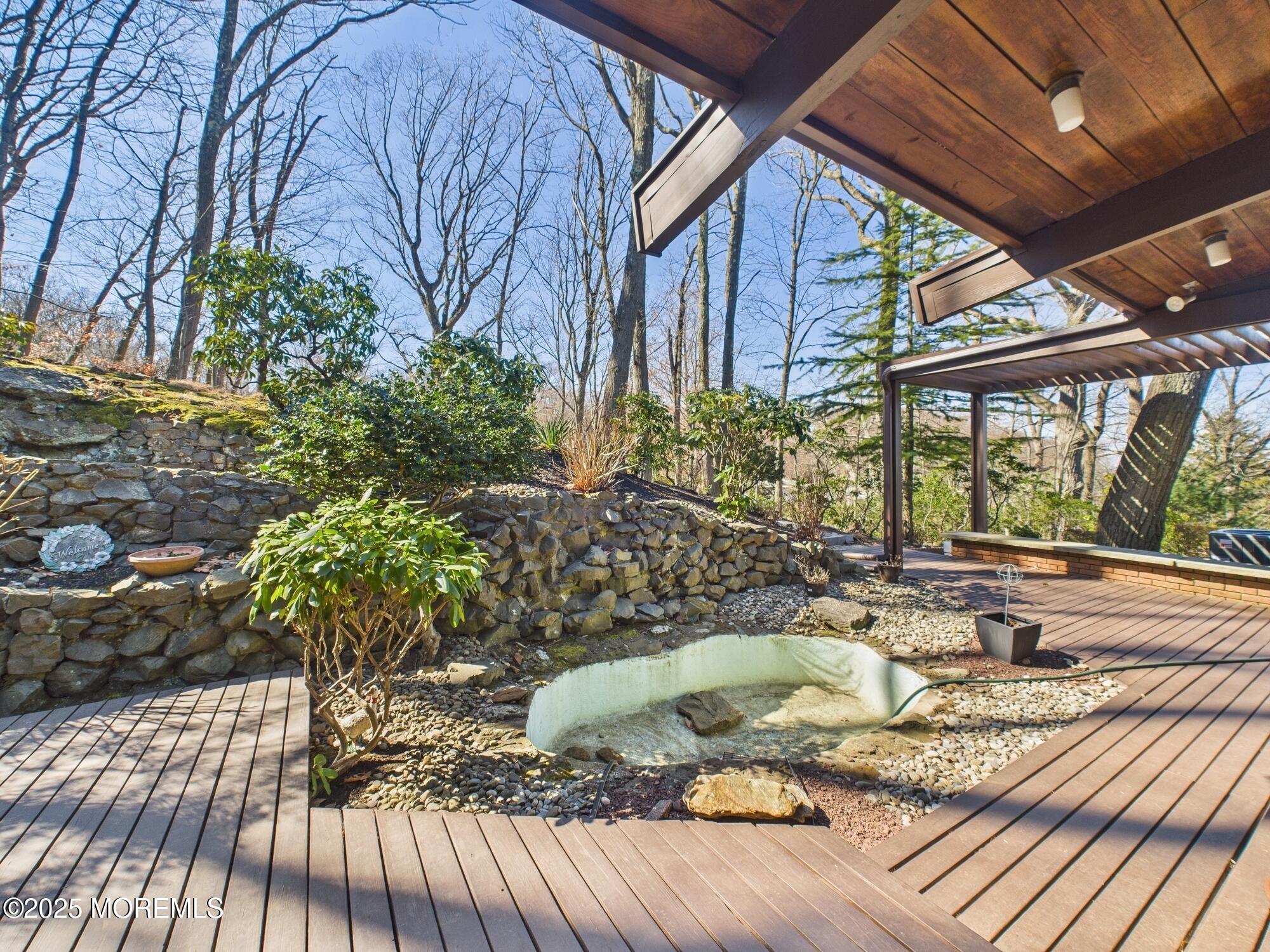 16 Belvidere Road Atlantic Highlands, NJ 07716 - Photo 36 of 51 Grounds
