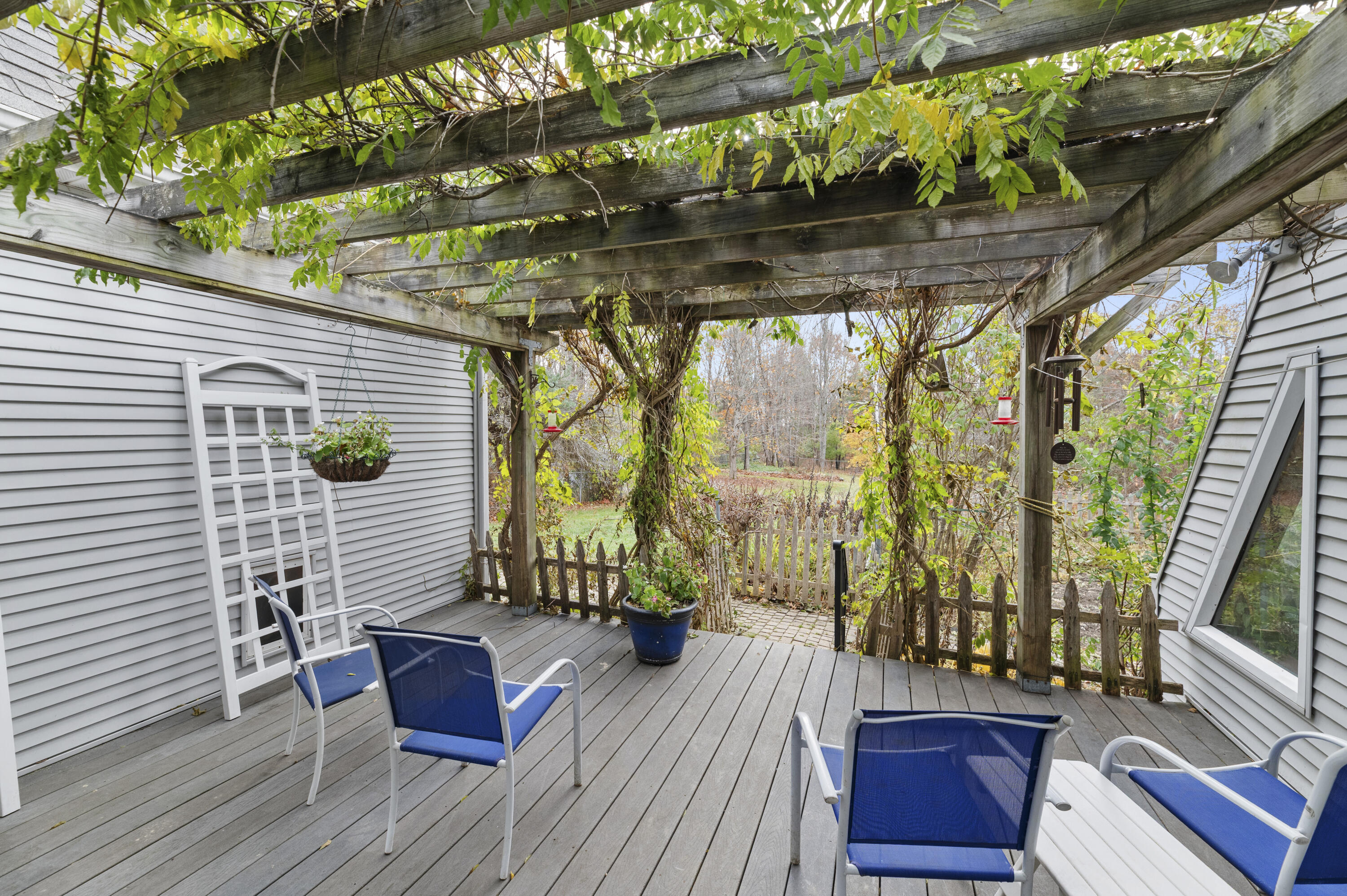 1302 Chase Road Bangor, ME 04401 - Photo 10 of 61 DSC_9707