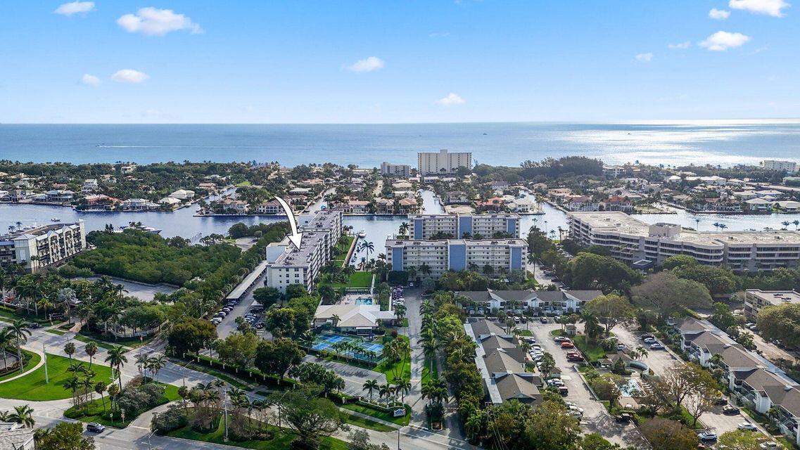 1 Harbourside Drive, Unit 4205 Delray Beach, FL 33483 - Photo 93 of 97 an aerial view of a city