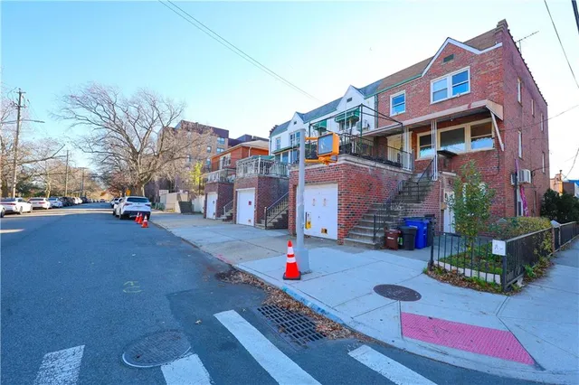 a street view along with residential houses