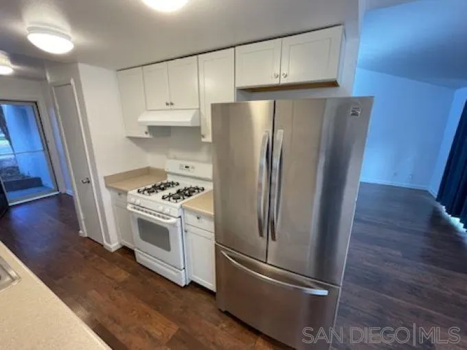 935 West 8th Street Santa Rosa, CA 95401 - Photo 4 of 19