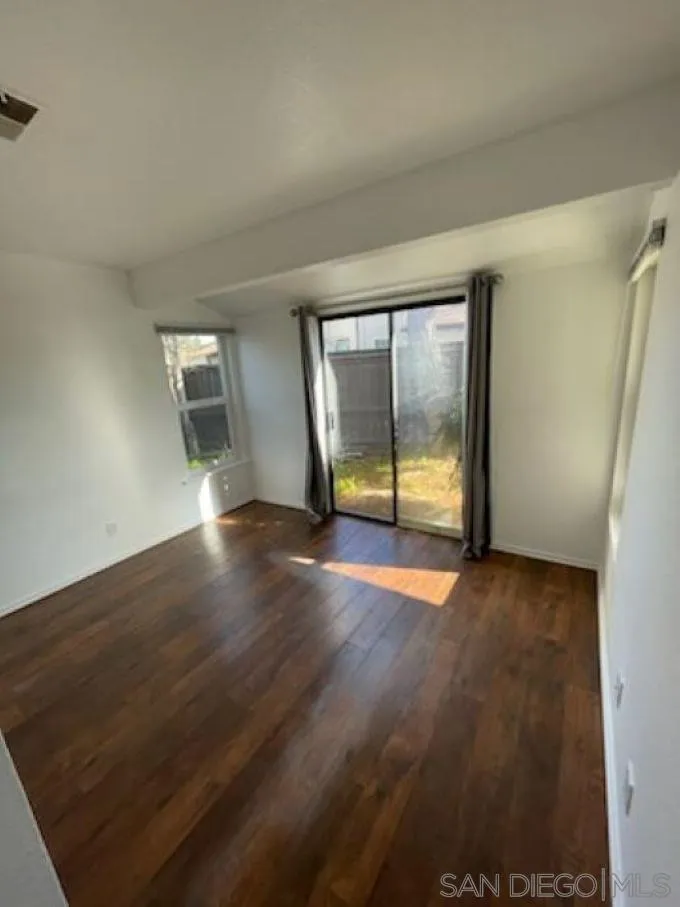 935 West 8th Street Santa Rosa, CA 95401 - Photo 8 of 19