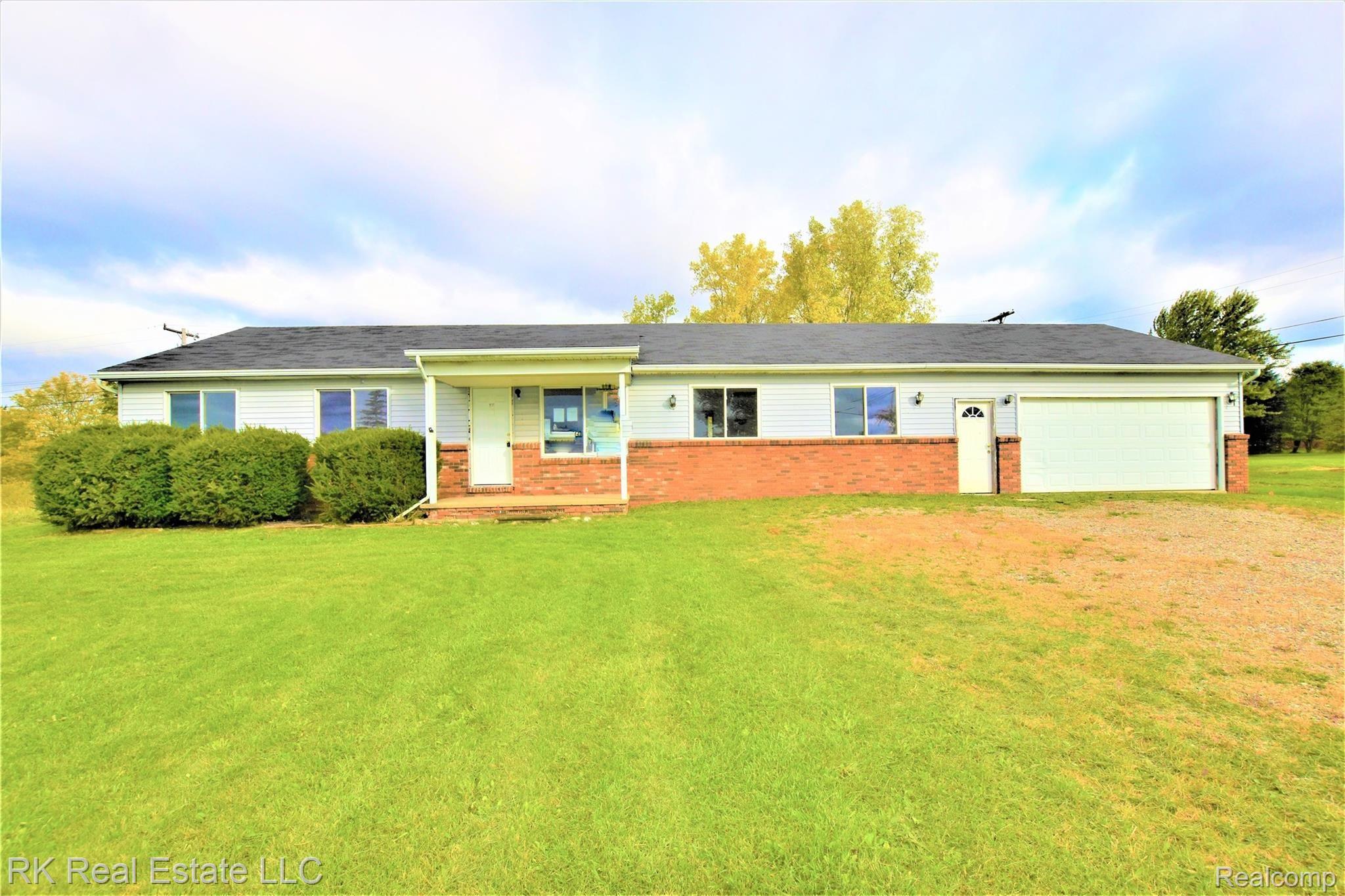 14044 Hough Road Allenton, MI 48002 - Photo 1 of 18 DSC_0574.JPG