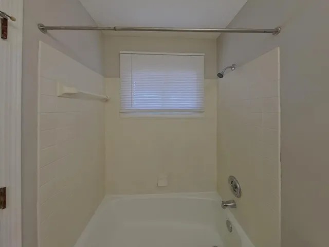 $2,629 | 1701 116th Street East, Burnsville, MN 55337