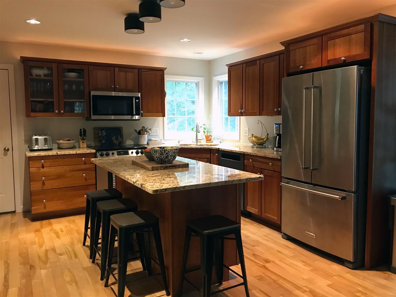 39 Windridge Road Essex Junction, VT 05452 - Photo 3 of 12 Gallery Image 3