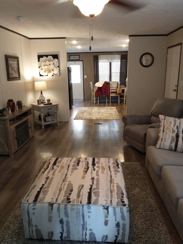 2438 Ridge Road Pigeon Forge, TN 37863 - Photo 11 of 37 a living room with furniture and a table