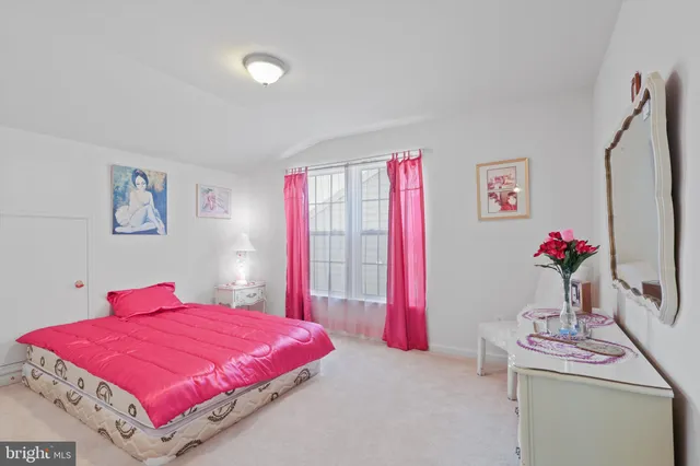 $599,900 | 5417 East Rich Mountain Way, Fredericksburg, VA 22407