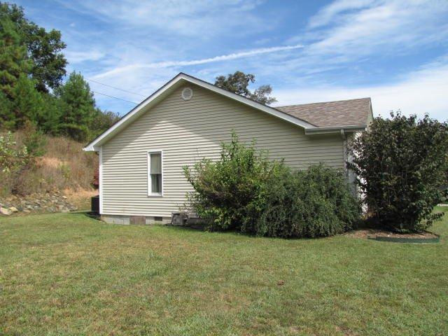 30 Middle Crk Road Manchester, KY 40962 - Photo 11 of 34 Photo 11