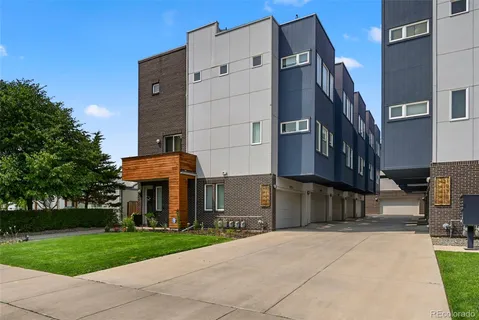 $699,900 | 3425 West 16th Avenue, Denver, CO 80204