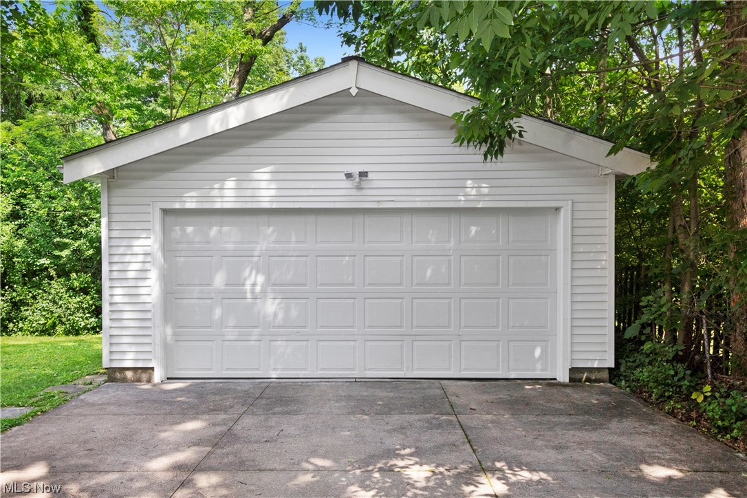 1665 Maple Road Cleveland Heights, OH 44121 - Photo 23 of 25