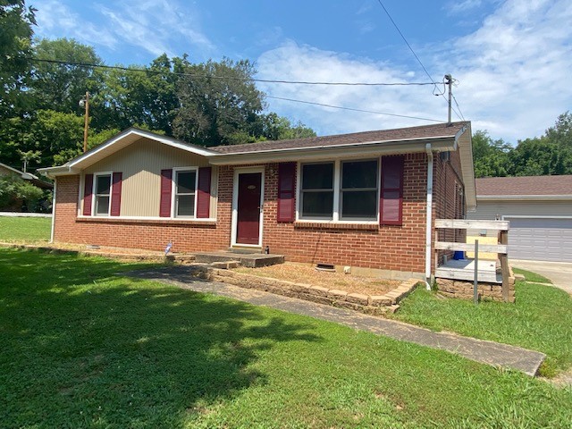 703 Kingsbury Road Clarksville, TN 37040 - Photo 1 of 26 Gallery Image 1