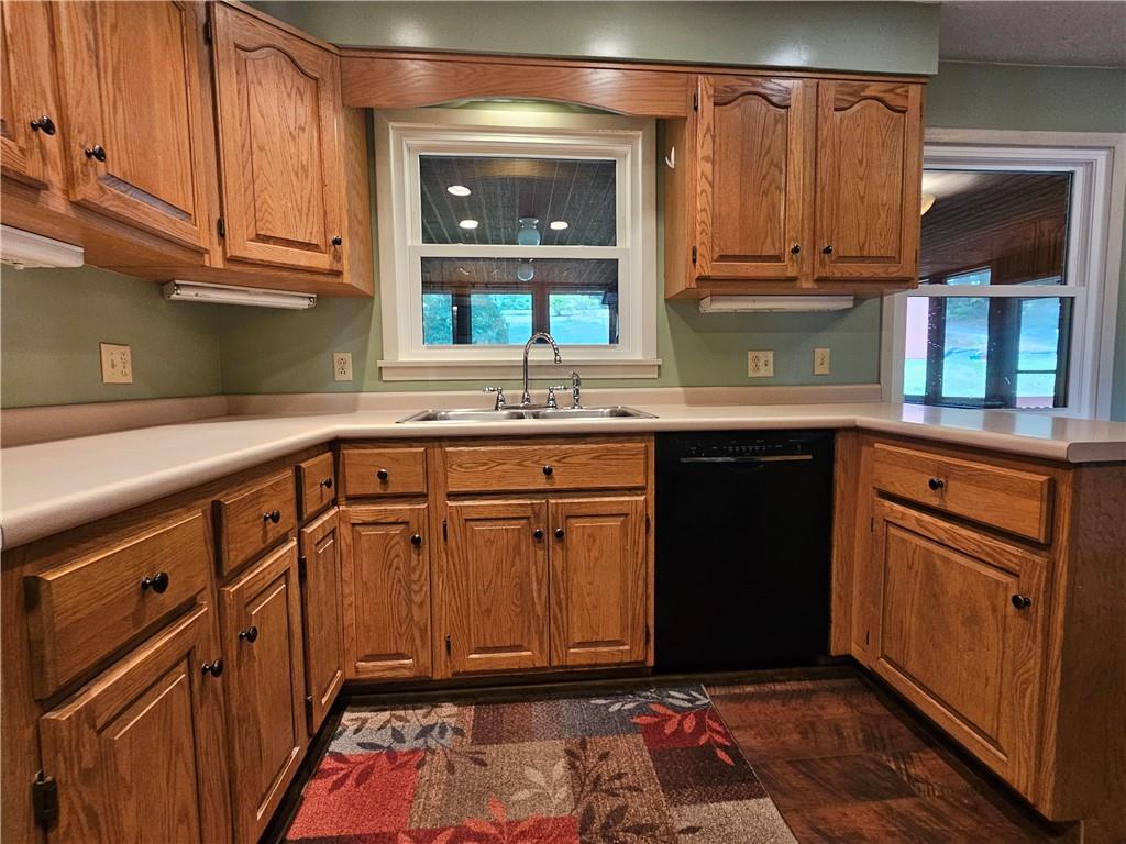 123 Kelly Road Butler, PA 16001 - Photo 4 of 39 Gallery Image 4