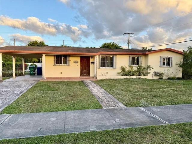 $699,000 | 2801 Southwest 92nd Court, Miami, FL 33165