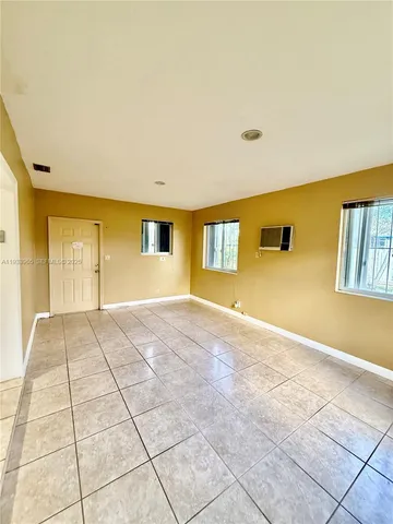 $699,000 | 2801 Southwest 92nd Court, Miami, FL 33165