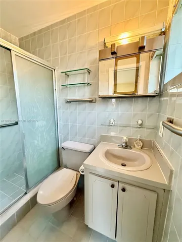 $699,000 | 2801 Southwest 92nd Court, Miami, FL 33165