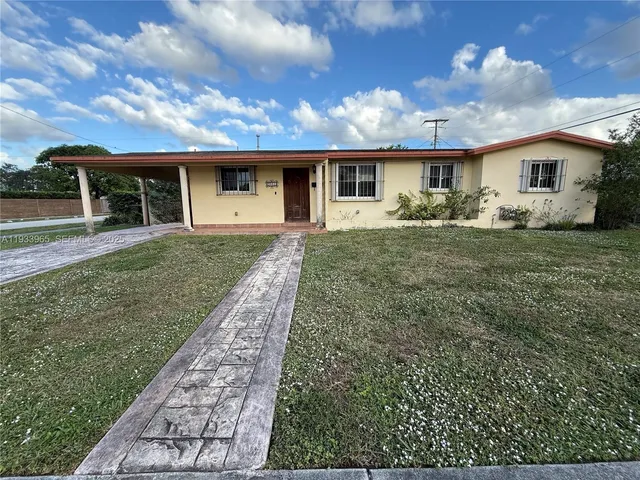 $699,000 | 2801 Southwest 92nd Court, Miami, FL 33165