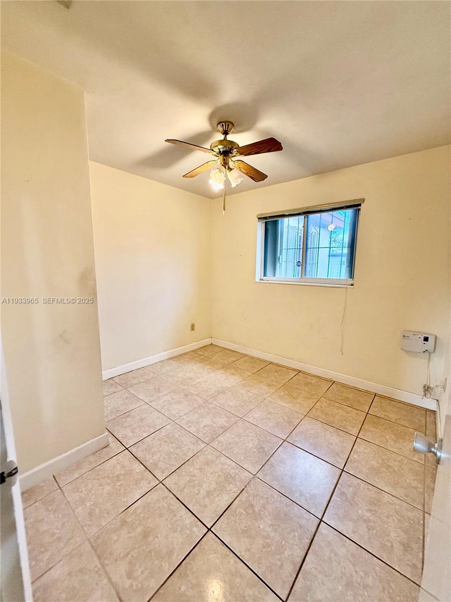 2801 Southwest 92nd Court Miami, FL 33165 - Photo 23 of 32 Bedroom #2