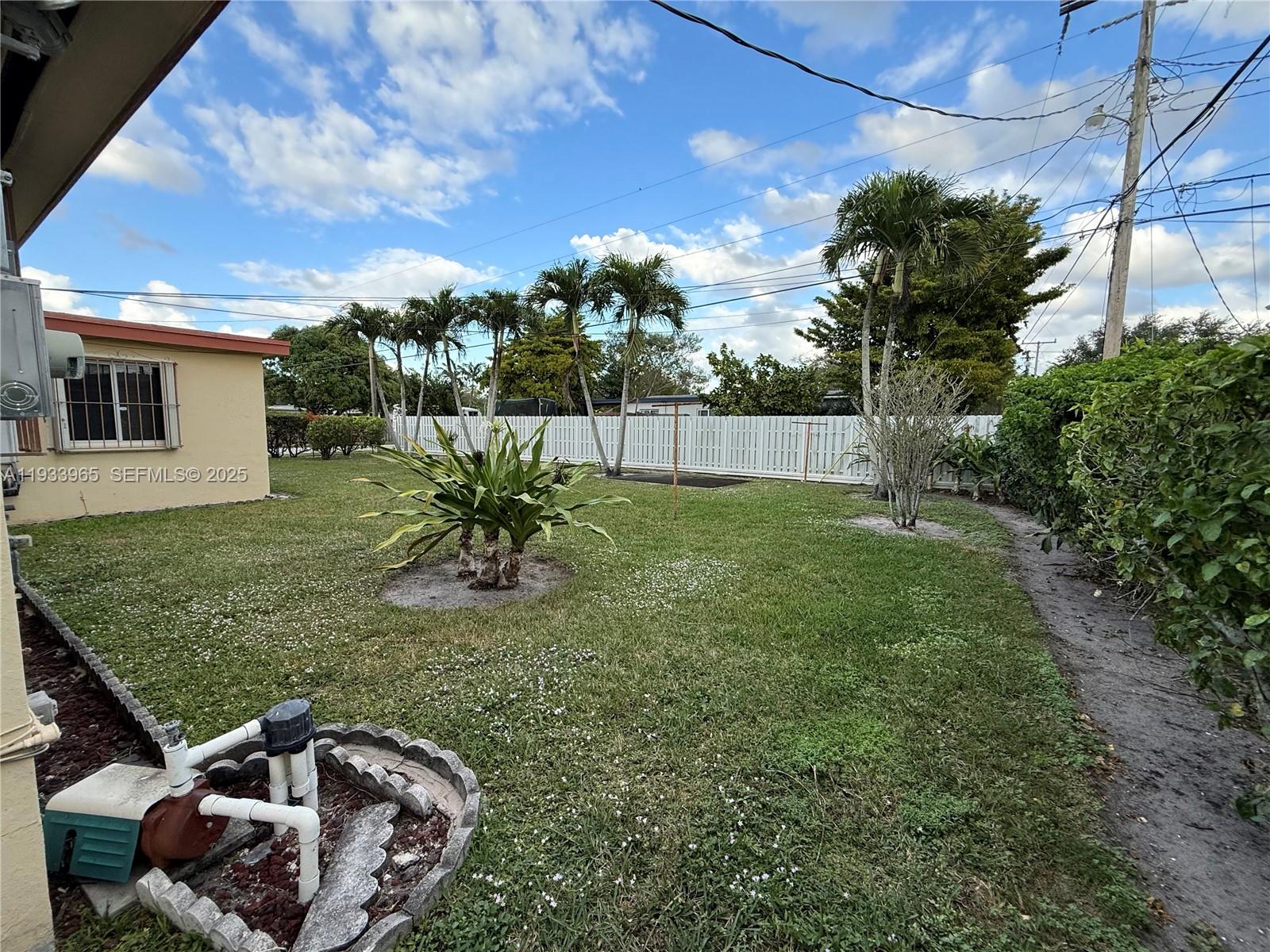 2801 Southwest 92nd Court Miami, FL 33165 - Photo 32 of 32