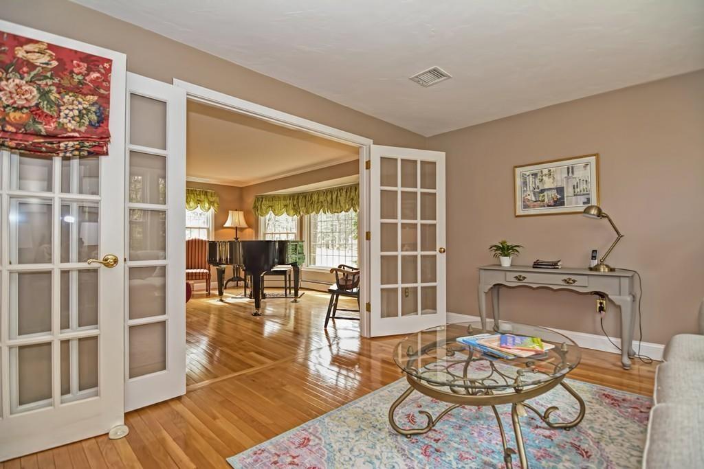 8 Pheasanthill Road Norfolk, MA 02056 - Photo 13 of 42