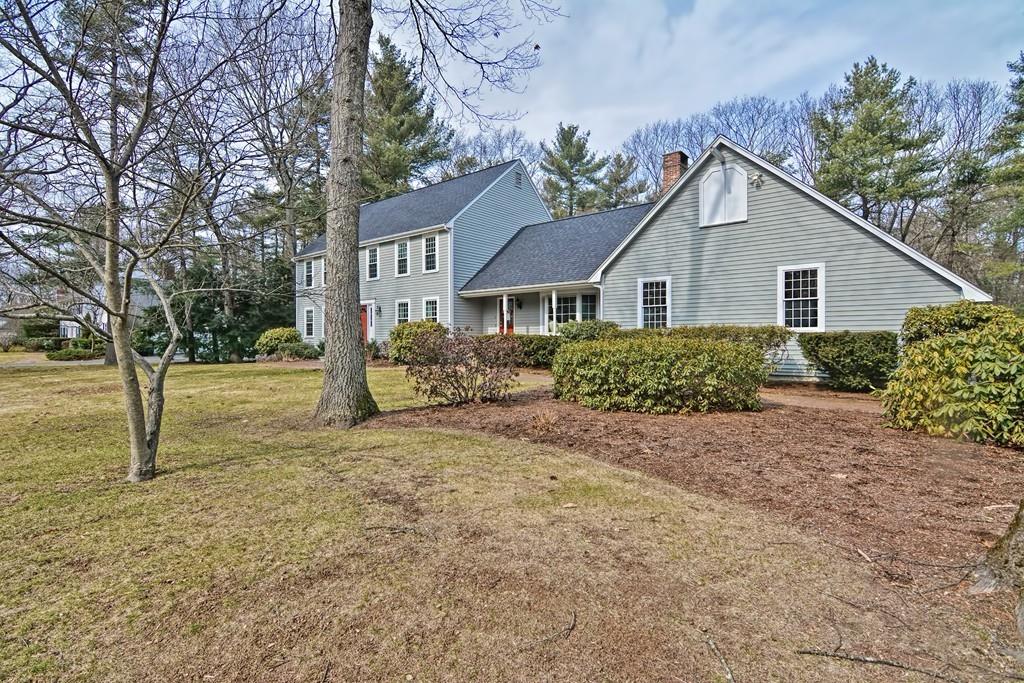 8 Pheasanthill Road Norfolk, MA 02056 - Photo 3 of 42