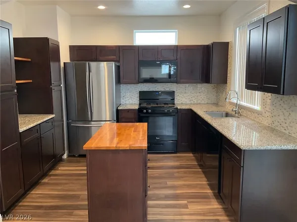 $2,100 | 4222 South Sugar Drive, Las Vegas, NV 89147
