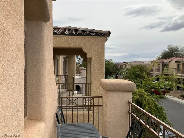 $2,100 | 4222 South Sugar Drive, Las Vegas, NV 89147
