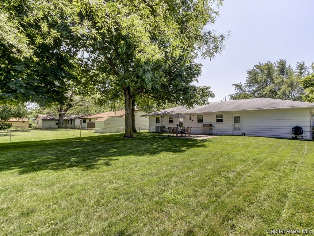 1531 Deerfield Road Chatham, IL 62629 - Photo 25 of 30 Gallery Image 25
